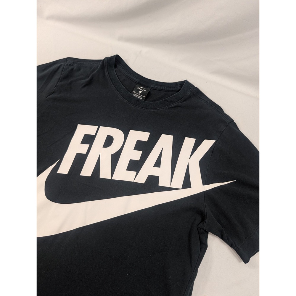 Nike Dri-Fit T-Shirt Freak Giannis Antetokounmpo Mens Black Graphic Tee Medium